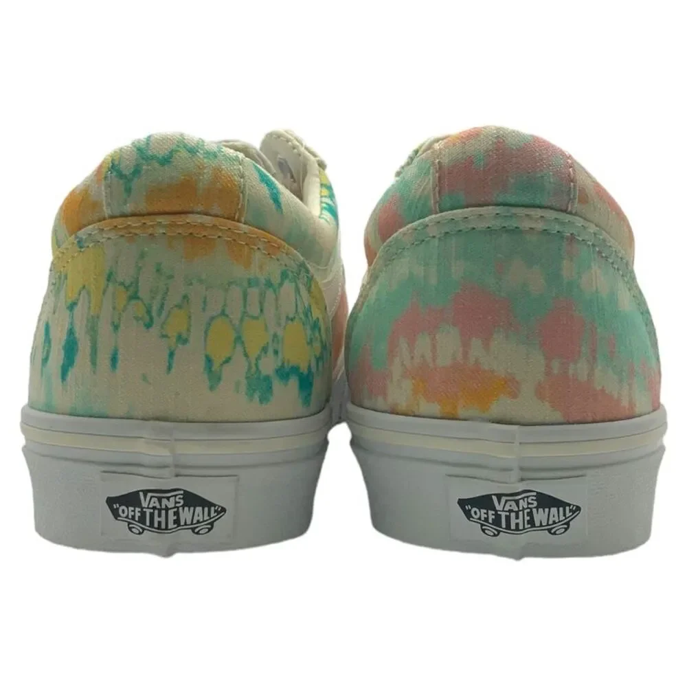 Vans Green and White Sneakers Classic Style - Picture 7 of 10